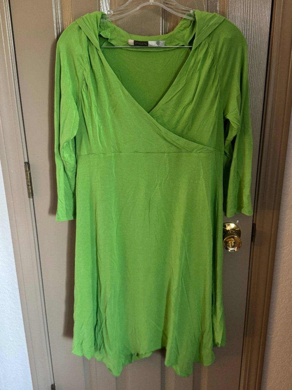 Athleta casual hooded green dress Sz L 3/4 sleeve